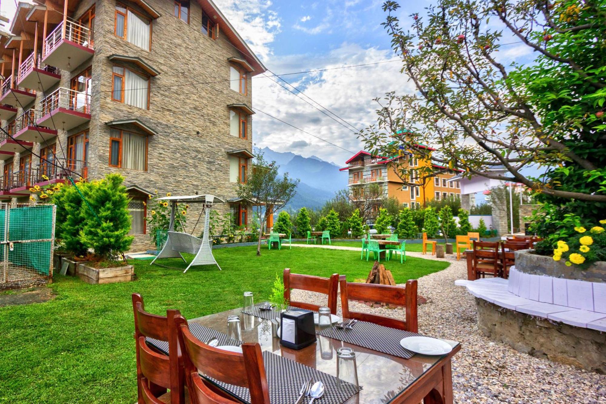 Montana Blues Resort By Snow City Manali  Exterior photo